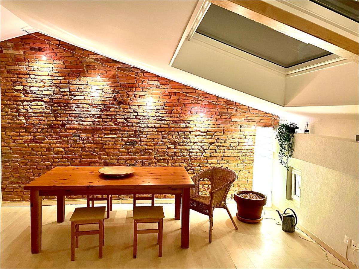 Cosy Flat In The City Centre Apartment Toulouse Exterior photo